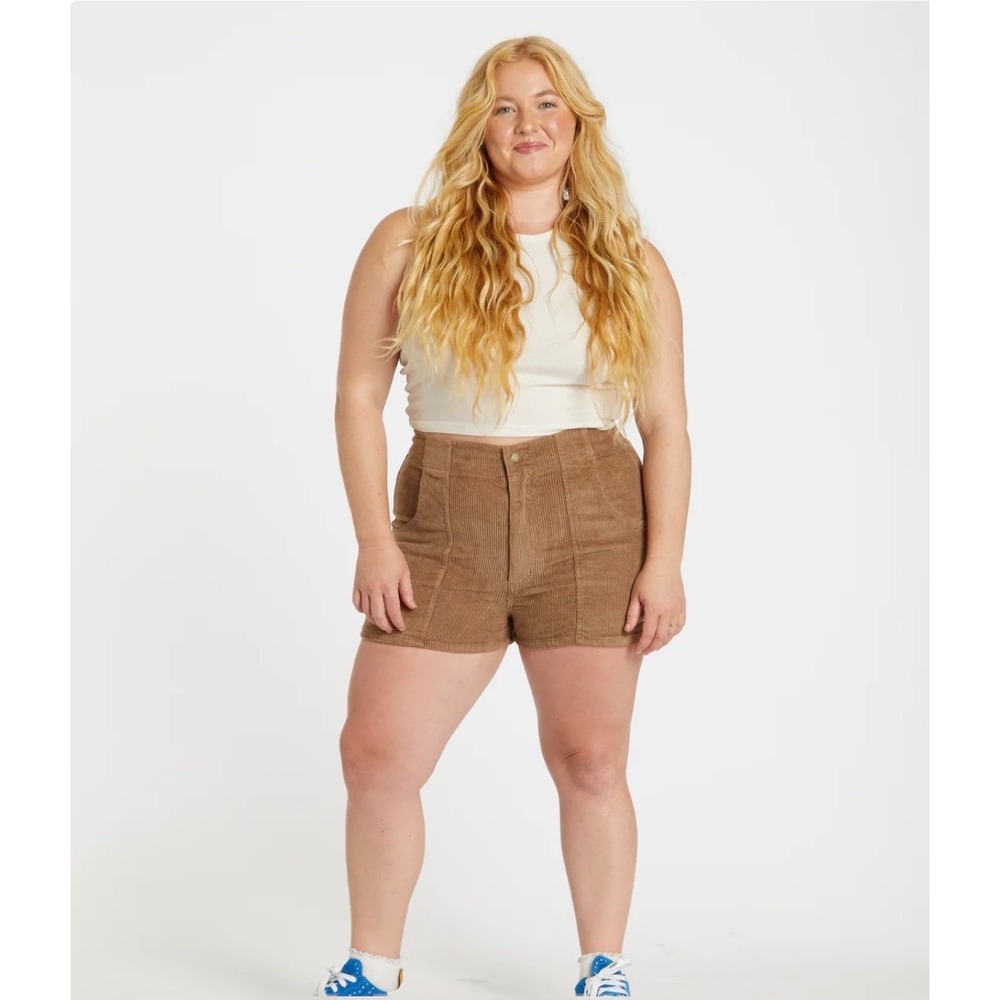 Hammies Womens Retro Corduroy Brown Shorts Sz 14 HR 70s California Skate Surf